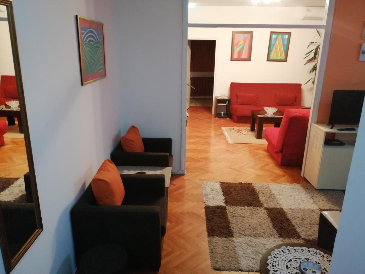 Apartman Dunja Vranje Exteriör bild
