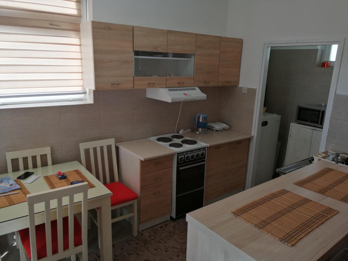 Apartman Dunja Vranje Exteriör bild